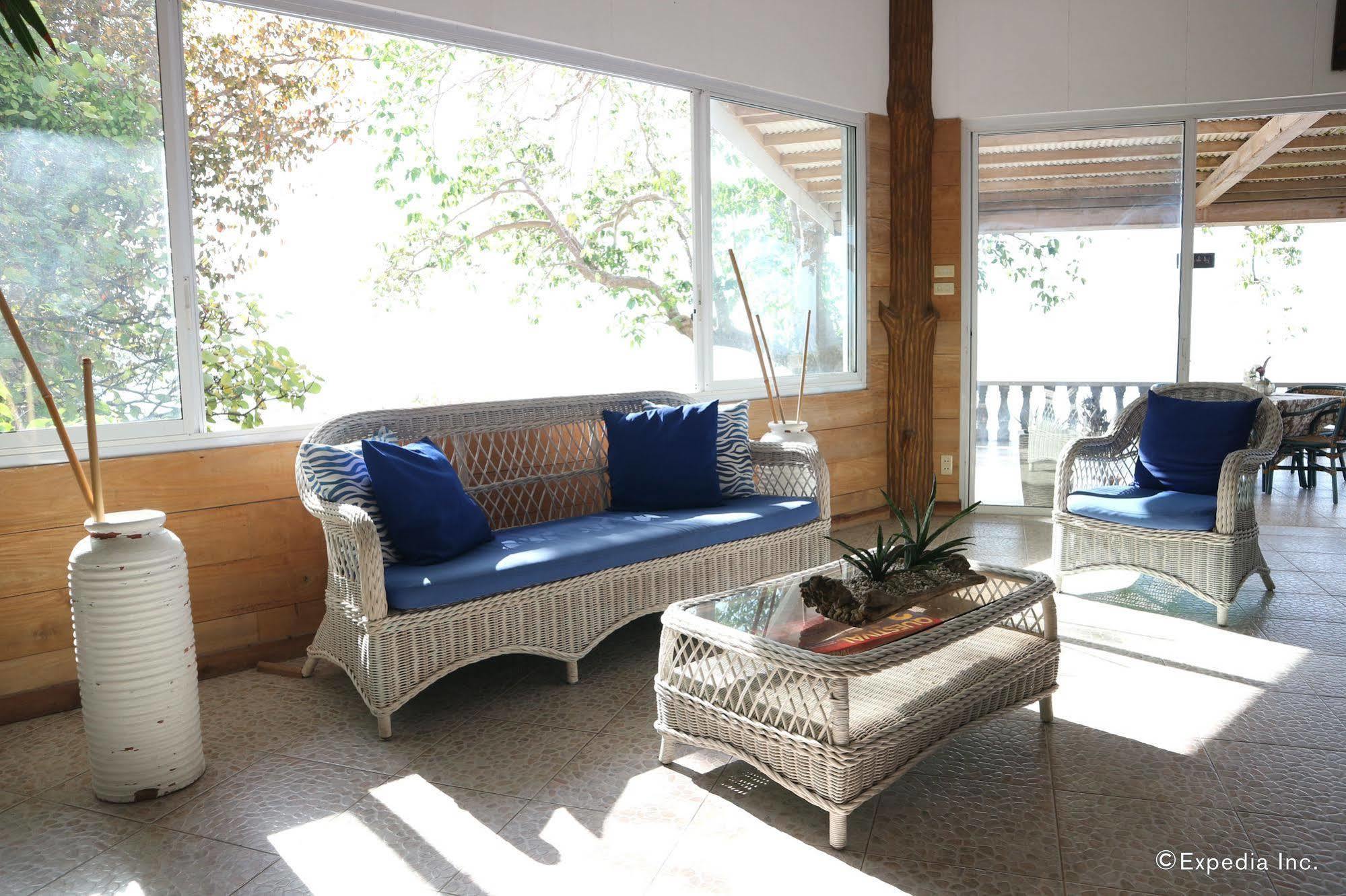 Antulang Beach Resort Siaton Extérieur photo