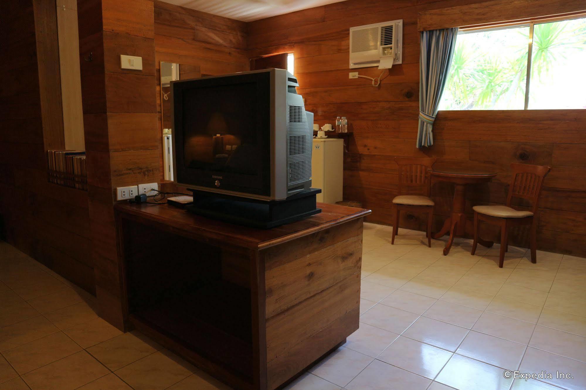 Antulang Beach Resort Siaton Extérieur photo