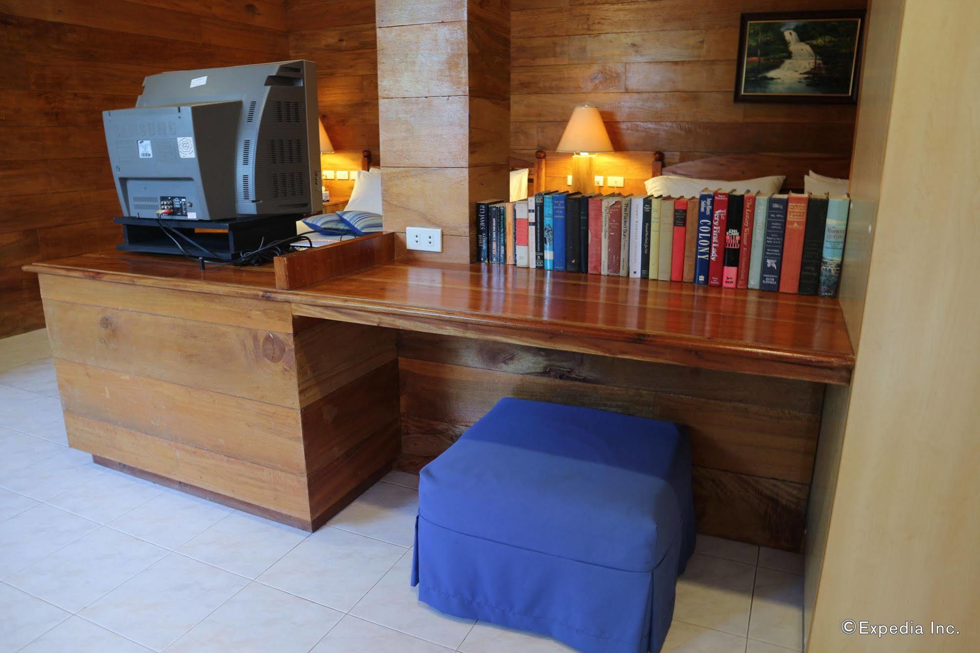 Antulang Beach Resort Siaton Extérieur photo