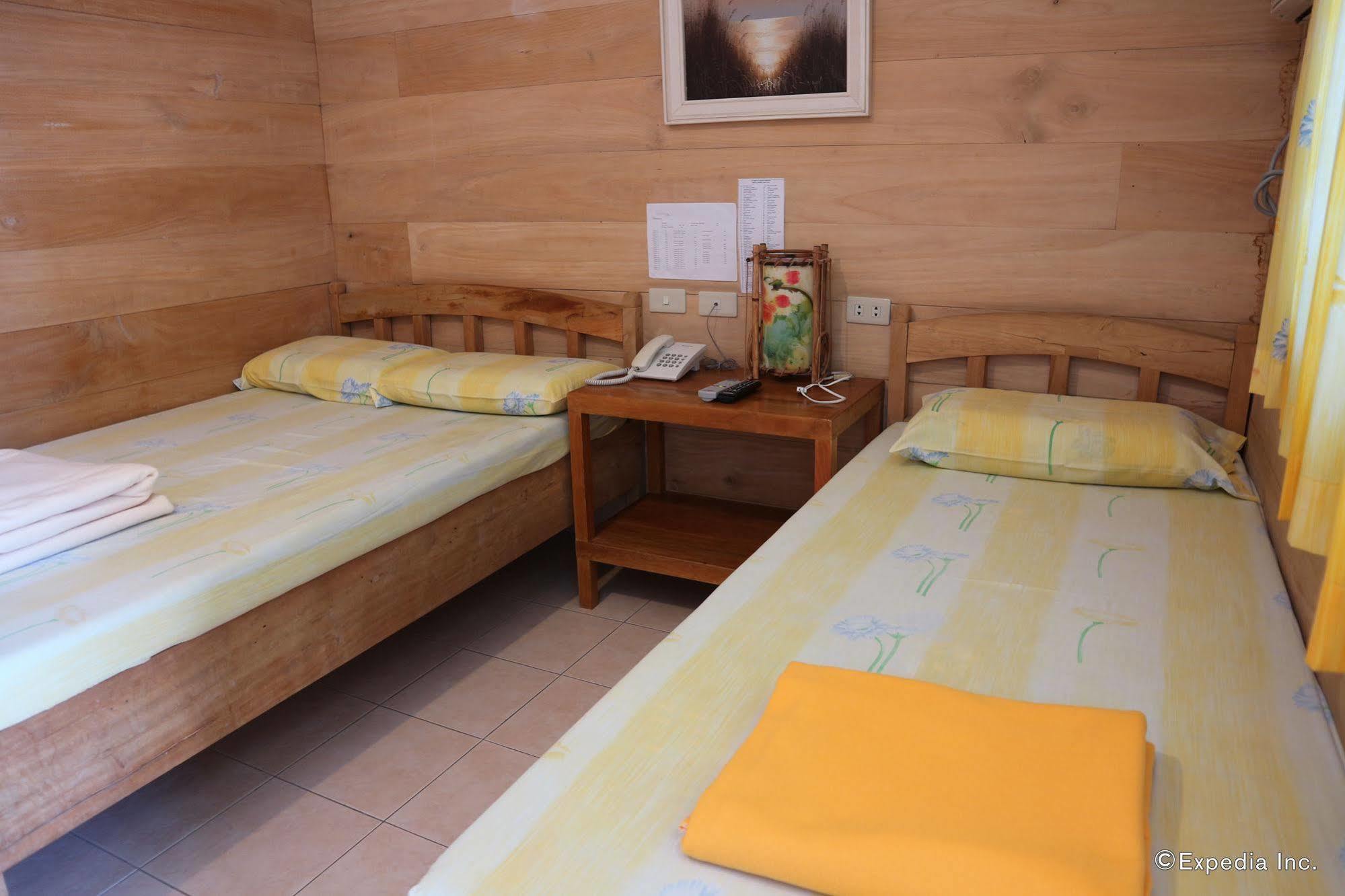 Antulang Beach Resort Siaton Extérieur photo